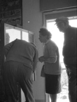 סבוראי מארח בבית שטורמן.