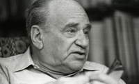 אדם לוחמי הגיטאות לצל ירוק.
