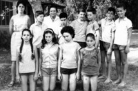 קבוצת ניצנים.