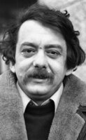 Journalist Yanosh Bar Kadma of Yediot Achronot.