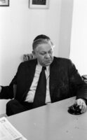 המפלגה הדתית מפד"ל עורכת ישיבה.