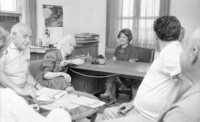 Anna Kathy working for the newspaper Uj Kelet in the Hungarian language.