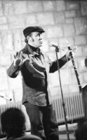 Clarnist Giora Feidman performing his Hassidic music played by klezmers.