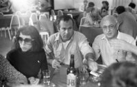 Journalists sitting in the coffee house of Beit Sokolov.