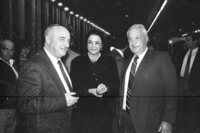הרמטכ"ל, רב אלוף משה לוי, משתתף בחתונת סגן רוני כהן, שנפצע קשה ואיבד את שתי רגליו ו-90% מראייתו.