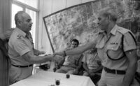 The Scouts movement sent their members to hand out to soldiers, apples and honey for Rosh Hashanah evening at intersections where soldiers are waiting for rides.