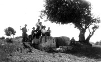 אל פתח הנקבה בכפר שומריה.