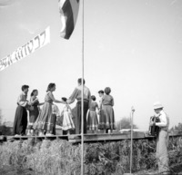ריקודים בכנס לבטחון ושלום.