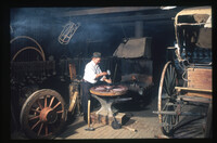 שקופיות - Kemberley Mine Museum', South Africa'.