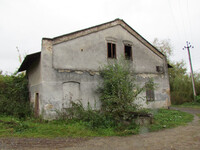 Photograph of: Synagogue in Bukachivtsi : Exterior.