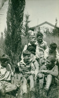 ילדי 'אלון': יהושוע סוויד, צביקה זמיר, יעקב שרגא, גדעון א דני עבדי ומיכאל.