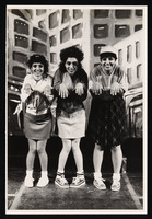 תצלומי הפקה - 'זוועות חמודות'.