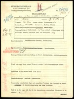 Applicant: Weiss, Grete; born 10.4.1898 in Náchod; married.