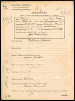 Applicant: Teicher, Josef Isaak; born 30.9.1887 in Sudova Vyshni︠a︡ (Ukraine); married.