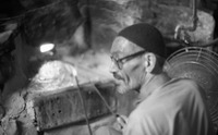 טיול לחברון ניפוח זכוכית.